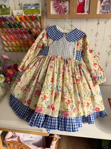 انشودة الزهر (كارهات كبيرة)