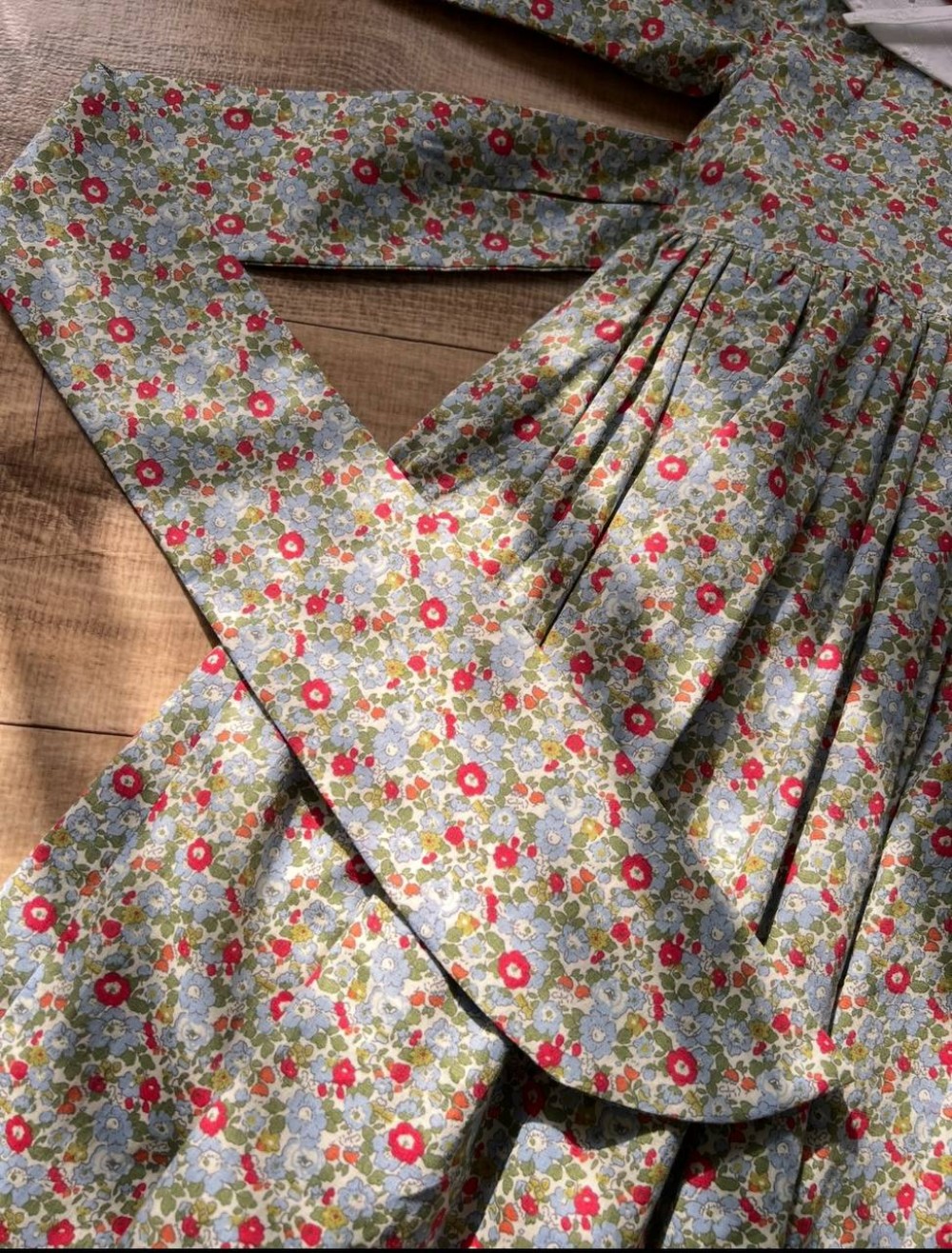 الجدة الحنونة