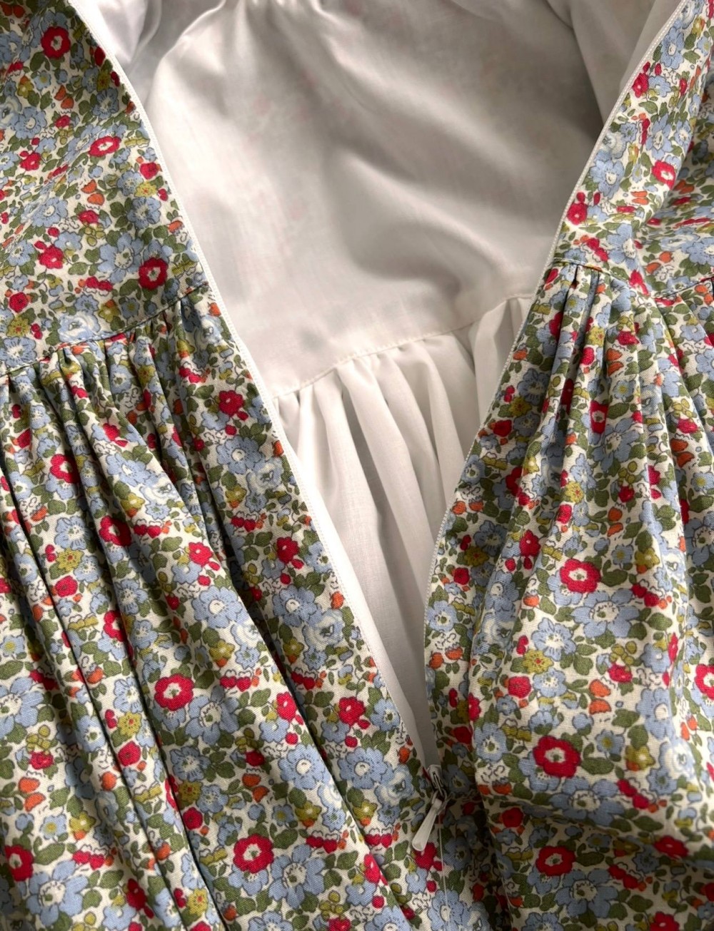 الجدة الحنونة