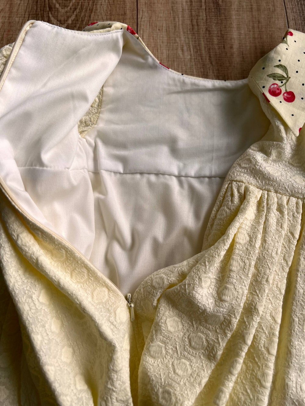 سلة كرز (كم طويل نقشة 2)