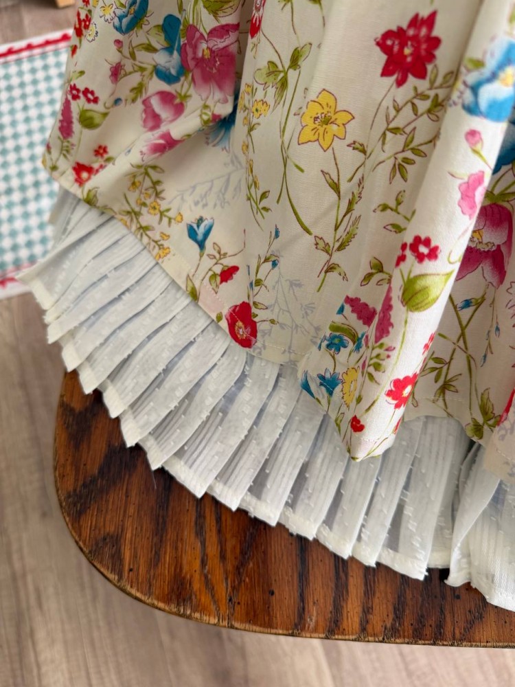 انشودة الزهر (بكشكشة شيفون منقوش)