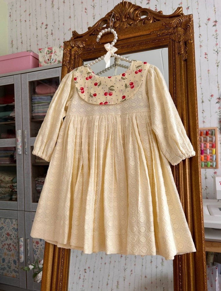 سلة كرز (كم طويل نقشة 1)